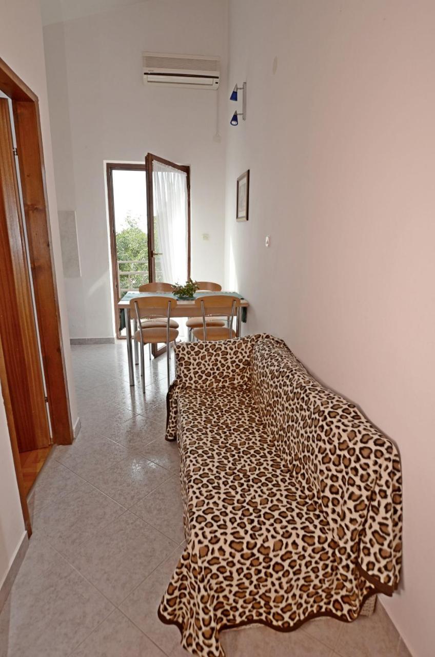 Apartments Josip Pavicini Esterno foto